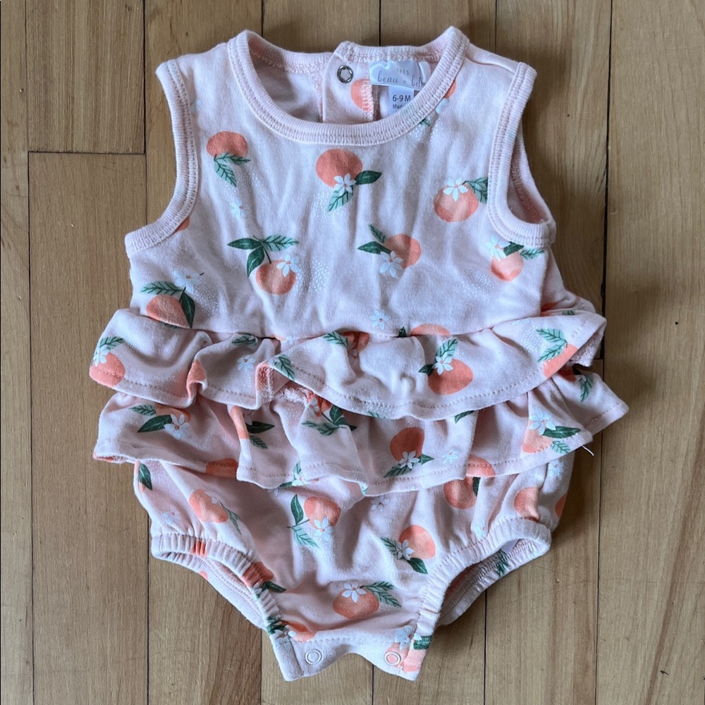 Peach Patterned Ruffle Diaper Cover - Picture 4 of 4
